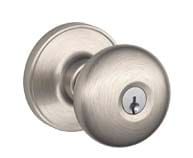 Door knob with keyhole